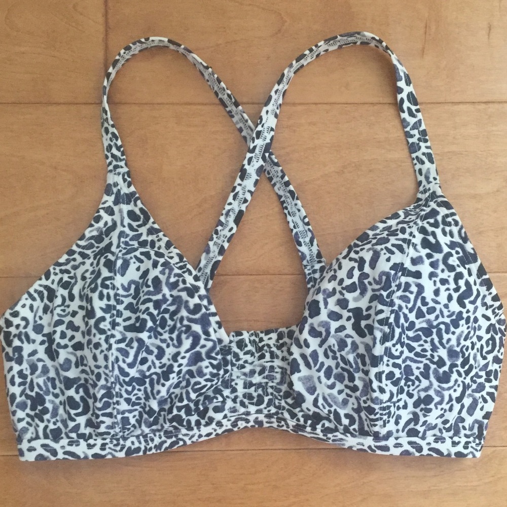 Athleta smocked swim bikini top 32d